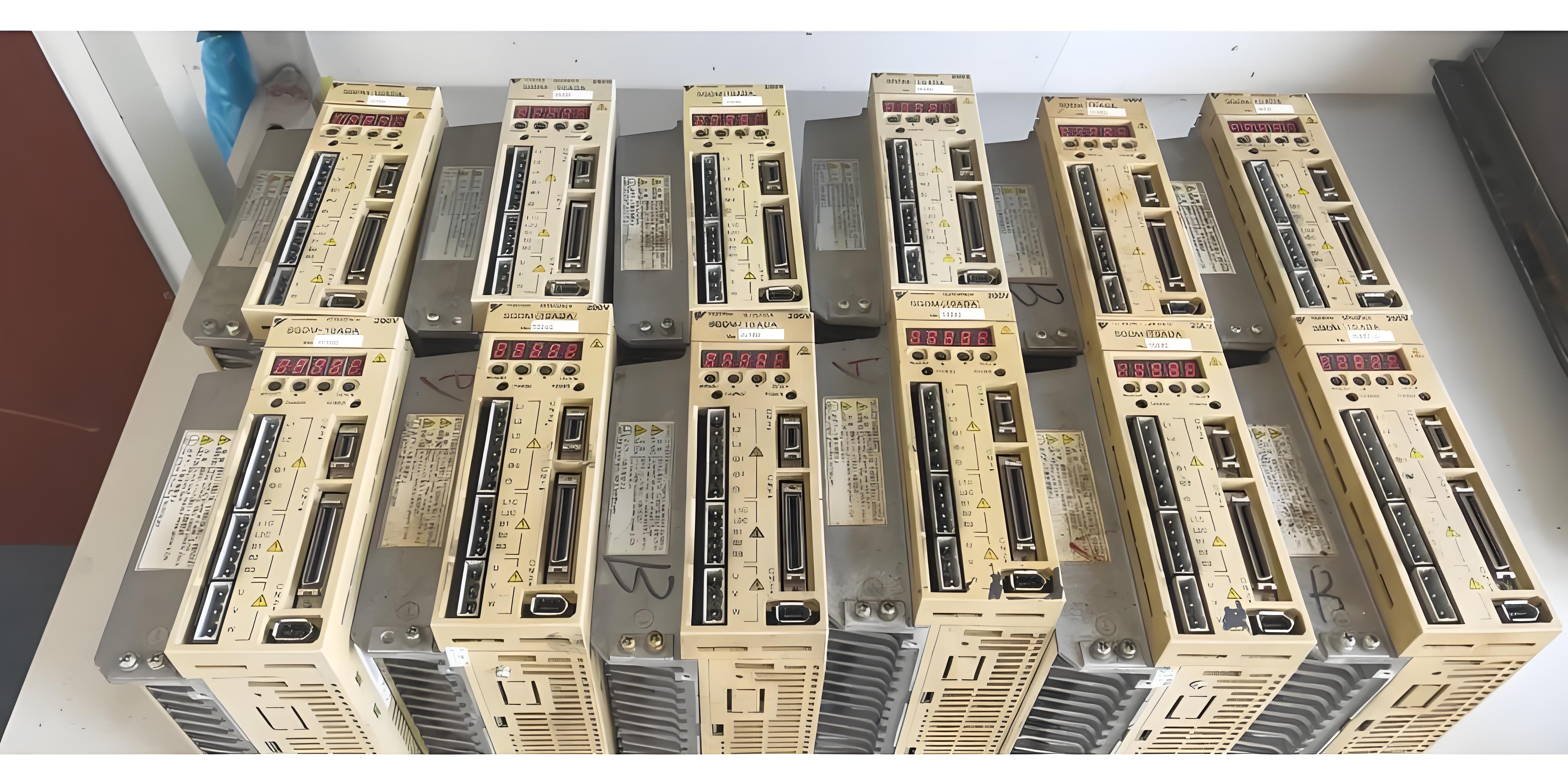 安川驅動器 維修.jpg